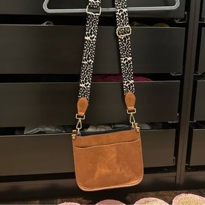 Social Threads Bags Leather Crossbody Never Used Poshmark